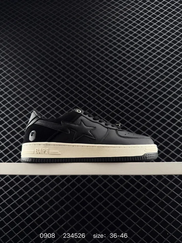 A Bathing Ape BAPE STA Rouge Blanc Bleu Sneakers Lifestyle 5