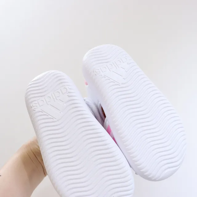 Adidas Adilette Aqua White Pink sandales casuales à enfiler avec tige perforé 9