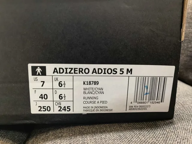 Adidas Adizero Adios Pro 5 Tênis de corrida brancos marrons 22