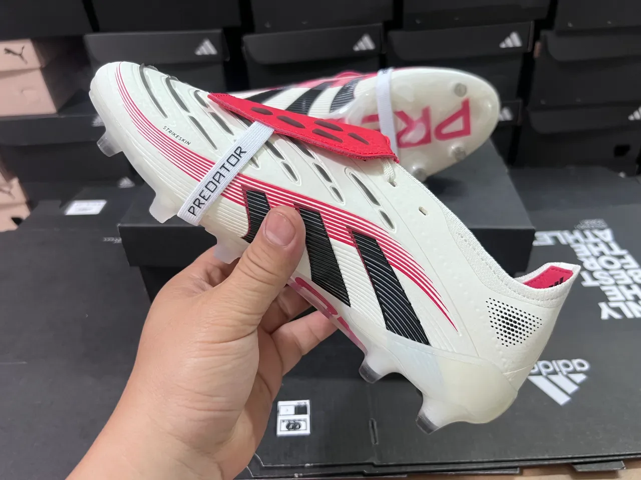Adidas Beige Noir Bas Molded FG Cleat Textured Forefoot Firm-Ground Chaussures de Football 14