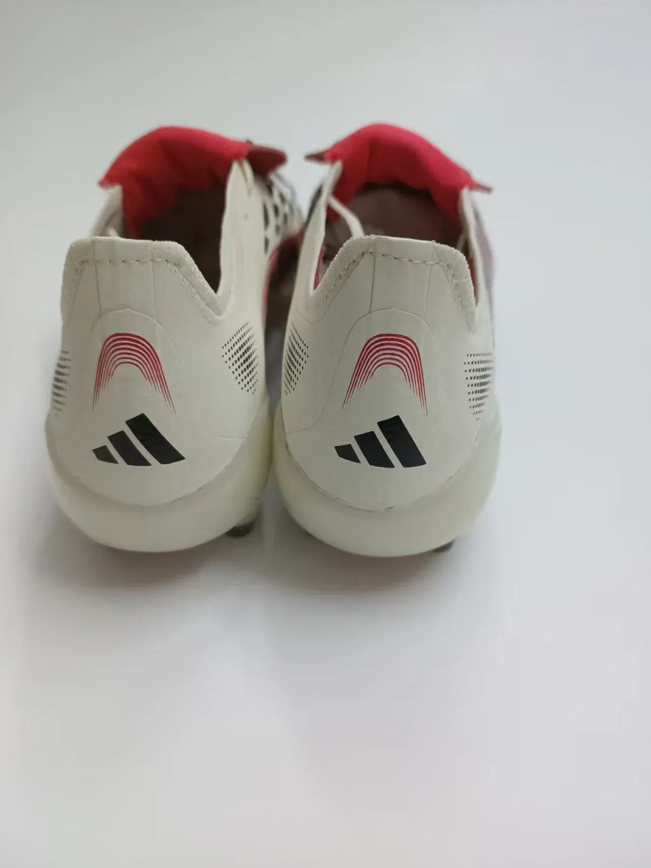 Adidas Beige Noir Bas Molded FG Cleat Textured Forefoot Firm-Ground Chaussures de Football 22