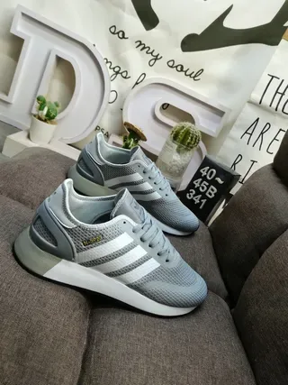 Adidas Beige Black Mesh Upper Three-Stripe Side Panel Lifestyle Sneakers 9