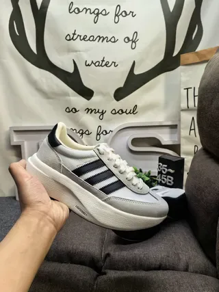 Adidas Beige Black Platform Sole Three-Stripe Side Panel Lifestyle Sneakers 5