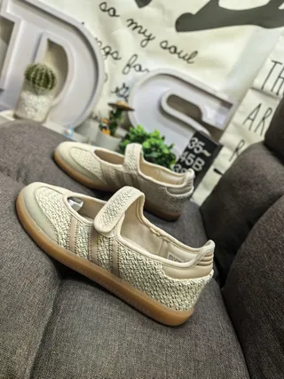 Adidas Beige Brown Laceless Mary Jane Strap Woven Textile Upper Lifestyle Sneakers 7