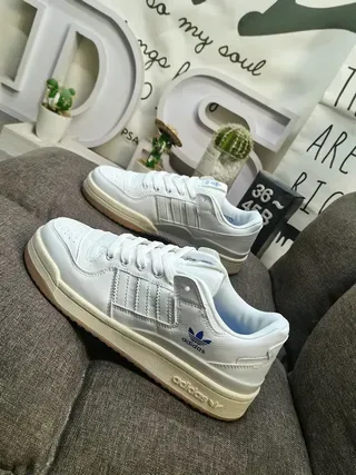 Adidas Beige Brown Low-Top Lace-Up Three-Stripe Side Panel Lifestyle Sneakers 17