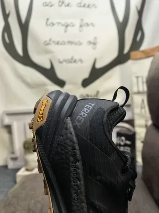 Adidas Black Brown Textile Upper Gum Rubber Outsole Lifestyle Sneakers 3