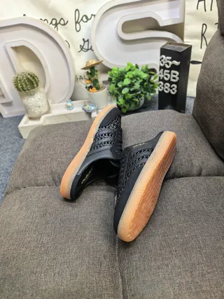Adidas Black Brown Woven Textile Upper Gum Rubber Sole Lifestyle Sneakers 6