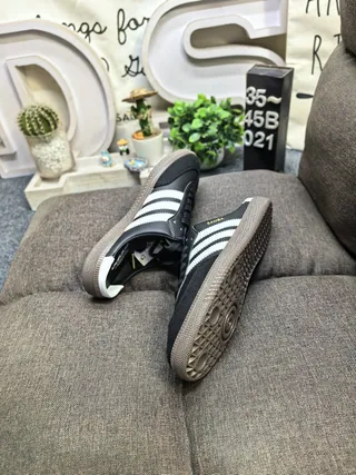 Adidas Noir Marron Supérieur Tissé Semelle Gomme Loafer 16