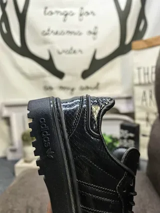 Adidas Black Gold Textured Upper Accent Sneakers 3