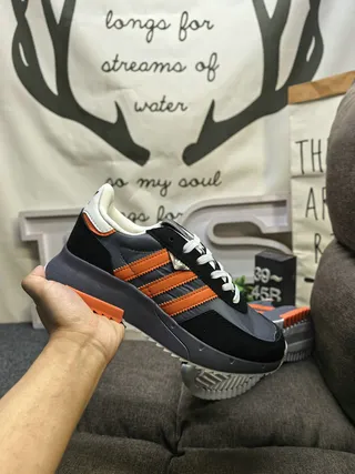 Adidas Black Green Retro Runner Silhouette Three-Stripe Side Panel Lifestyle Sneakers 5
