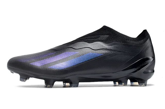 Adidas Chaussures de football noir violet bas-coupé col tricot rayures dégradées superposition terrain ferme 7