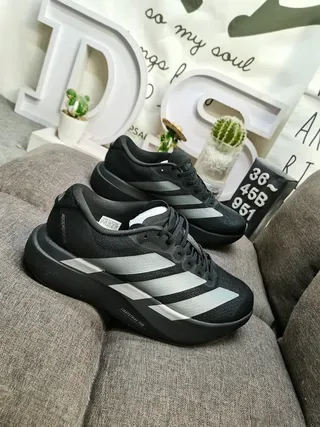 Adidas Chaussures Lifestyle Noir Argenté Tige en maille tricotée sculptée monolithe semelle intermédiaire 9