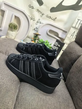 Adidas Black Suede Upper Tonal Stitching Lifestyle Sneakers 7