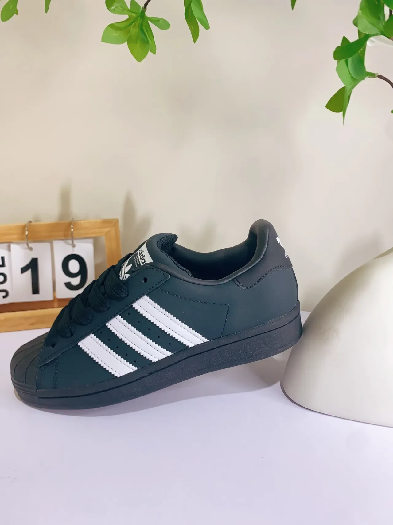 Adidas Black White Low-Top Shell-Toe Lifestyle Sneakers 8