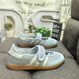 Adidas नीला भूरे बुनाई जाली ऊपरी तीन पट्टियाँ साइड पैनल जीवनशैली स्नीकर्स