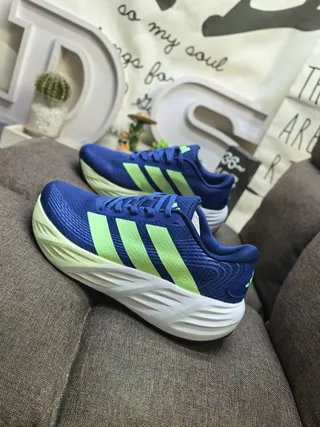 Adidas Blue Green Knit Upper Three-Stripe Side Panel Running Shoes 7