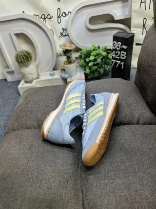 Adidas Blue Yellow Retro Runner Suede-Mesh Upper Lifestyle Sneakers 6