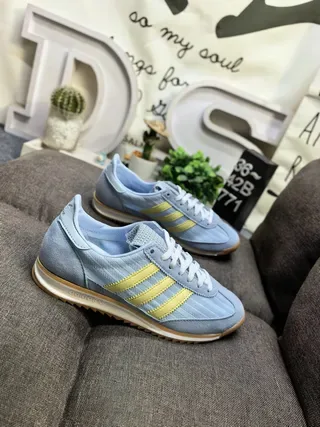 Adidas Blue Yellow Retro Runner Suede-Mesh Upper Lifestyle Sneakers 9