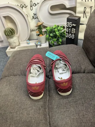 Adidas Burgundy Silver Laceless Velcro Strap Sneakers 8