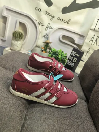 Adidas Burgundy Silver Laceless Velcro Strap Sneakers 9
