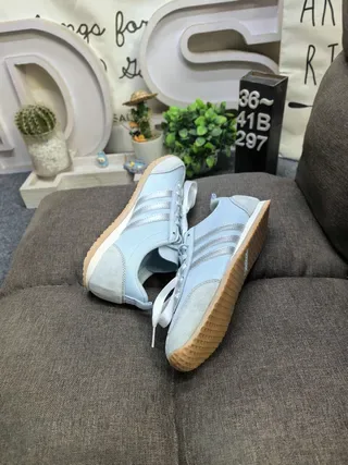 Adidas Campus White Silver Low-Top Three-Stripe Side Panel Lifestyle Sneakers 6