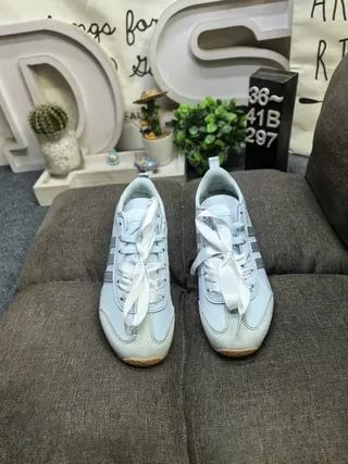 Adidas Campus White Silver Low-Top Three-Stripe Side Panel Lifestyle Sneakers 10