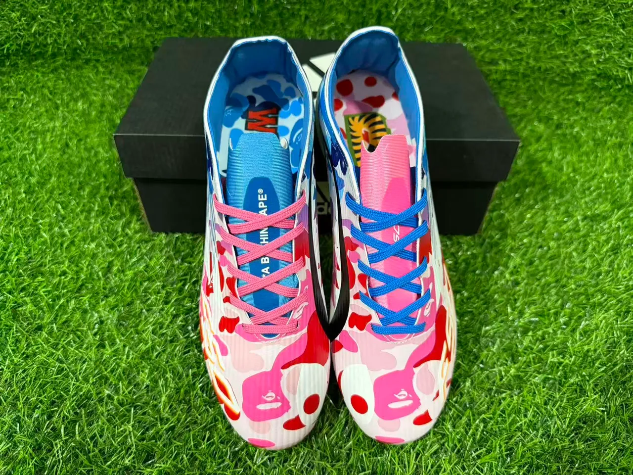 Adidas F50 Multicolor Camo Holográfico Zapatos de Fútbol para Tierra Firme 11