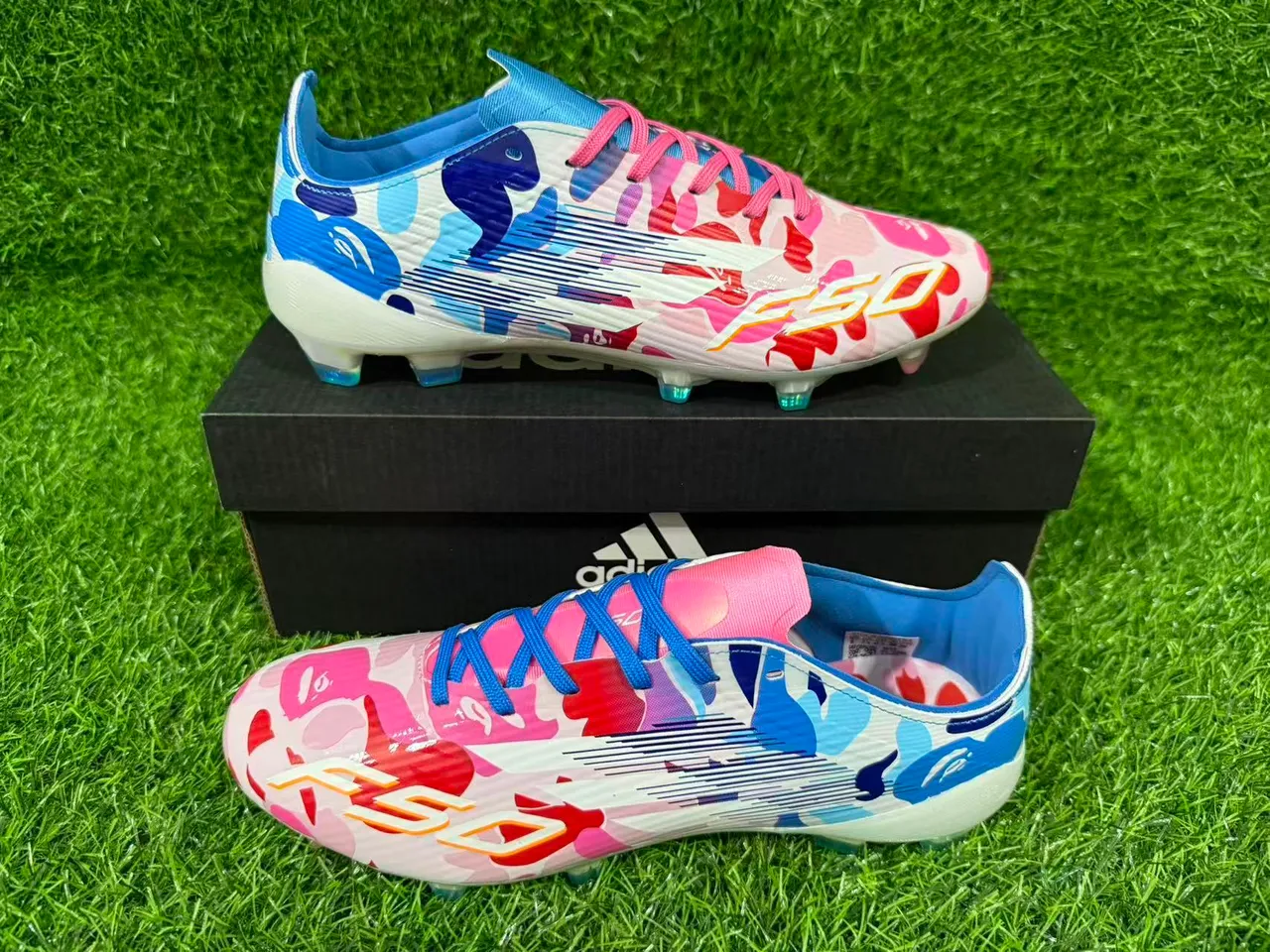 Adidas F50 Multicolor Camo Holográfico Zapatos de Fútbol para Tierra Firme 15