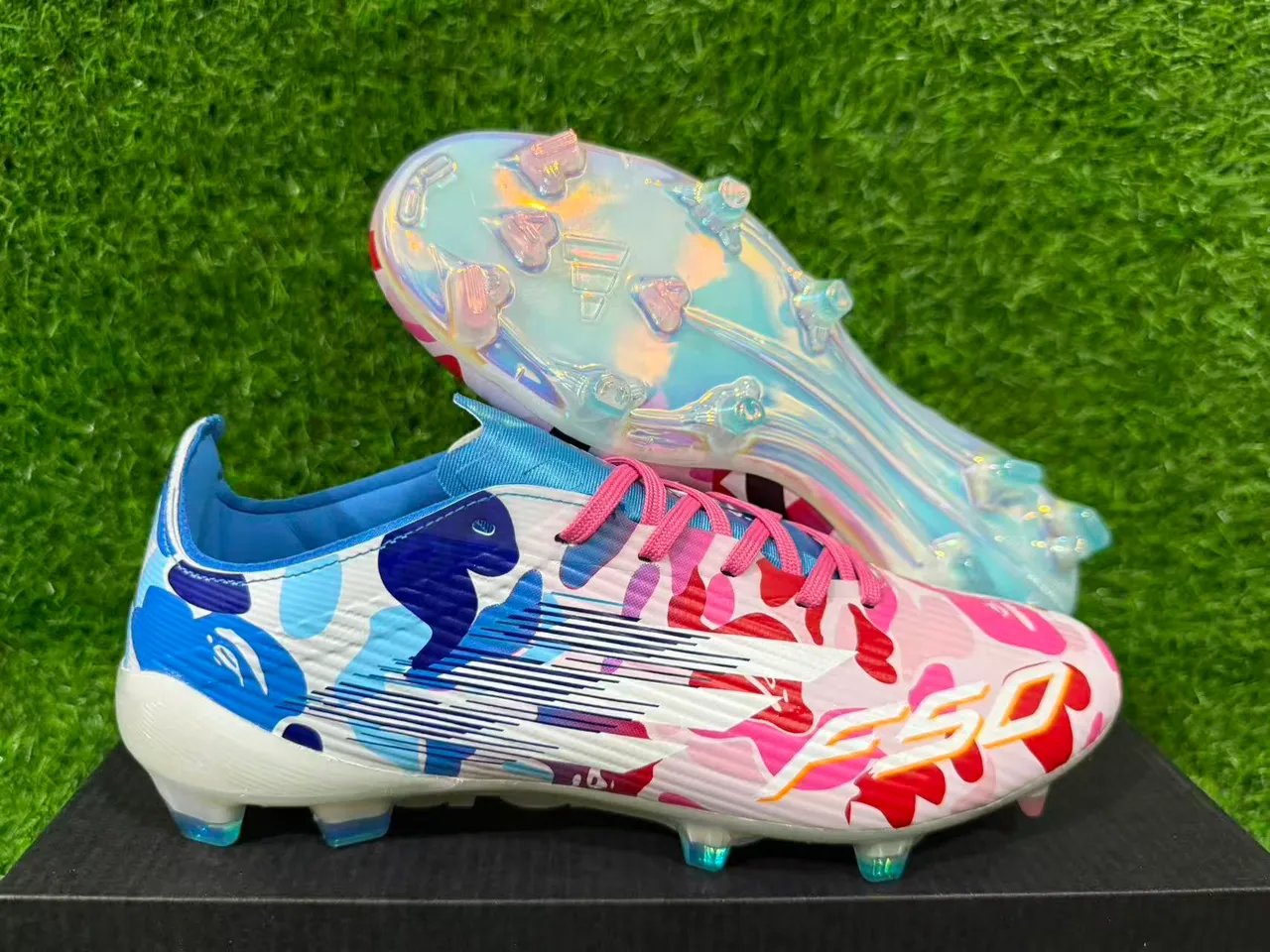 Adidas F50 Multicolor Camo Holográfico Zapatos de Fútbol para Tierra Firme 16