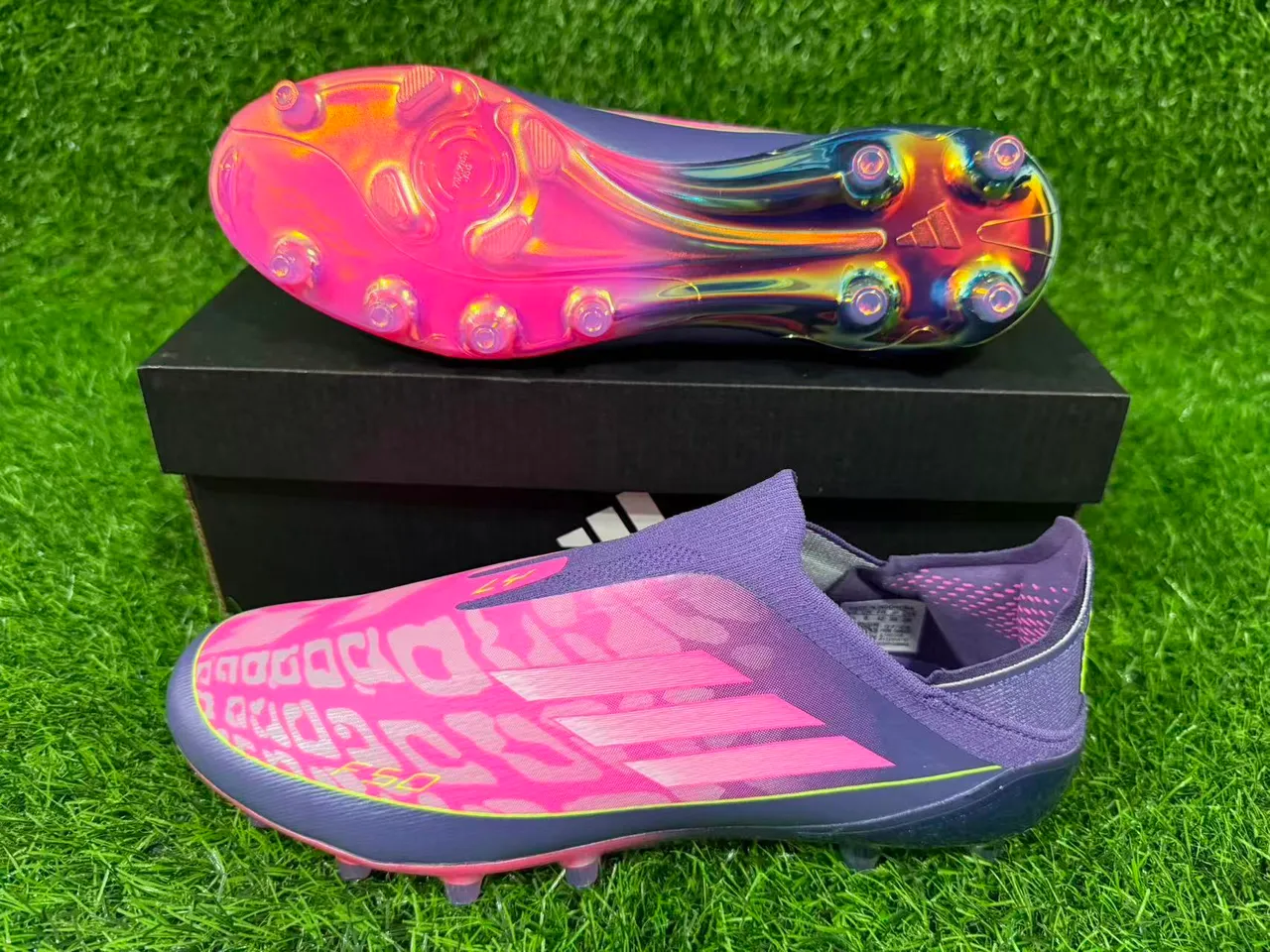 Adidas F50 Purple Pink Sock-Fit Collar Geometric Overlay Firm-Ground Soccer Shoes 2