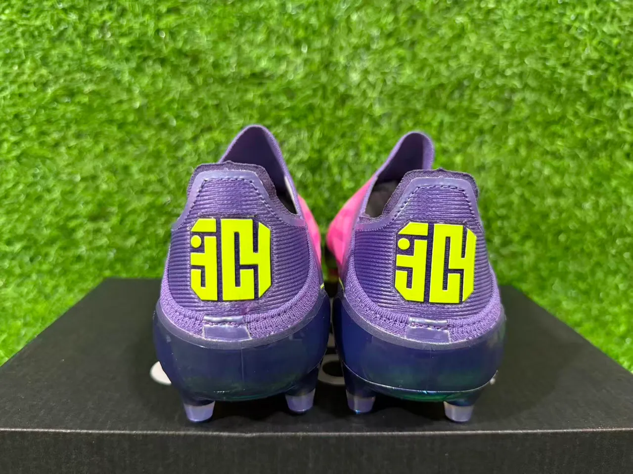Adidas F50 Purple Pink Sock-Fit Collar Geometric Overlay Firm-Ground Soccer Shoes 4