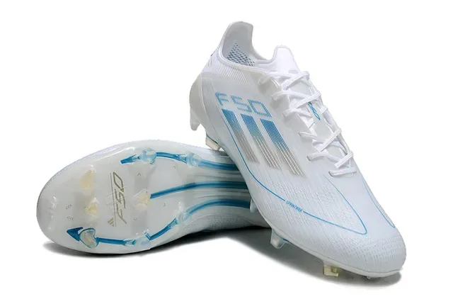 Adidas F50 Tênis de Futebol branco e azul upper low-cut knit detalhe gráfico de listras horizontais Firm-Ground 4