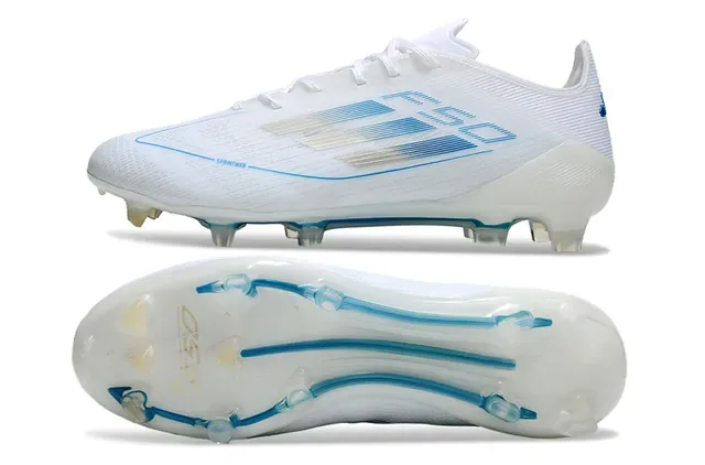 Adidas F50 Tênis de Futebol branco e azul upper low-cut knit detalhe gráfico de listras horizontais Firm-Ground 6