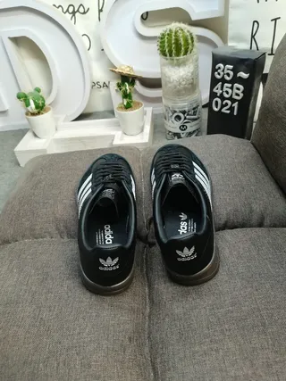 Adidas Gazelle Black and White Lifestyle Sneakers 8