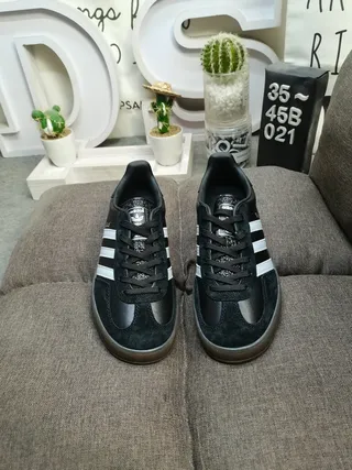 Adidas Gazelle Black and White Lifestyle Sneakers 10