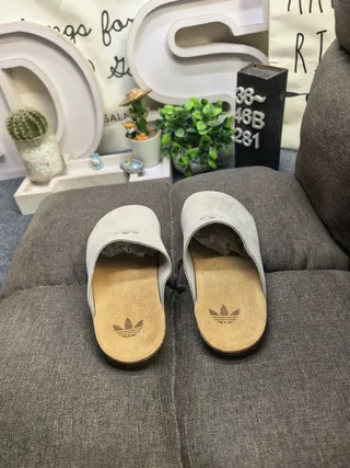Adidas Gray Brown Suede Upper Cork Sole Slippers 8