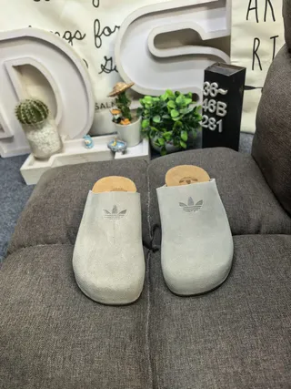 Adidas Gray Brown Suede Upper Cork Sole Slippers 10