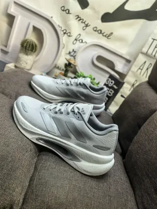 Adidas Gray Silver Lightweight Mesh Upper Metallic Three-Stripe Branding Lifestyle Sneakers 7