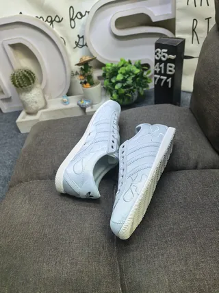 Adidas Gray White Low-Top Metallic Upper Lifestyle Sneakers 6