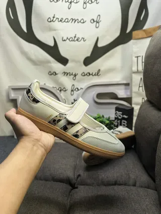 Adidas Green Beige Laceless Strap Closure Mesh And Synthetic Overlay Lifestyle Sneakers 5
