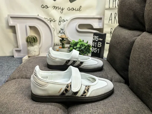 Adidas Green Beige Laceless Strap Closure Mesh And Synthetic Overlay Lifestyle Sneakers 21