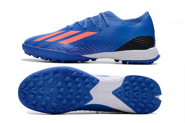 Adidas Chaussures de football avec upper en tricot vert noir, lacets asymétriques et gazon artificiel 21