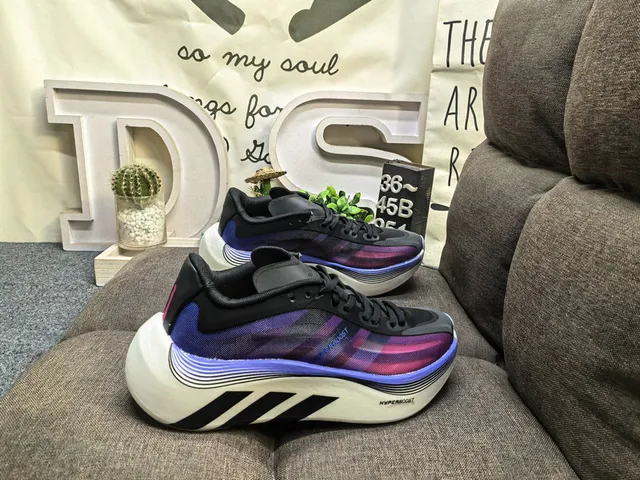 Adidas Hyperboost Gradient Mesh Running Shoes 1