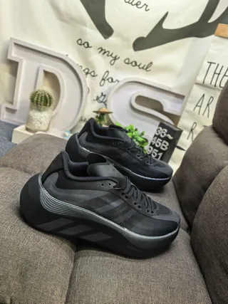 Adidas Hyperboost Gradient Mesh Running Shoes 9