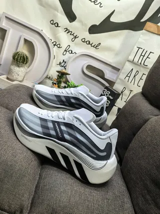 Adidas Hyperboost White Gray Black Running Shoes 7