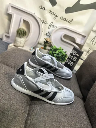 Adidas Mary Jane Shoes Gray Black Laceless Strap-Closure Sneakers 9