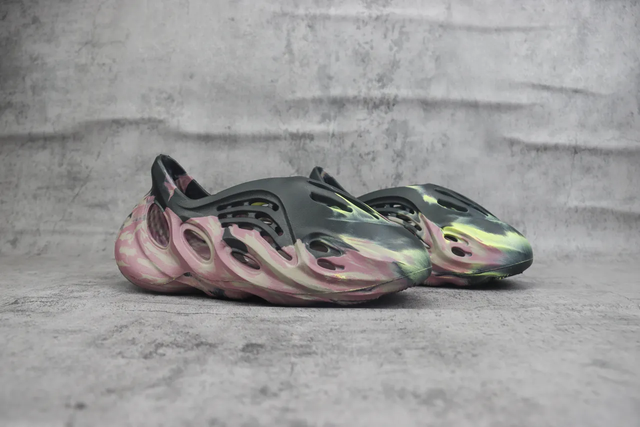 Adidas Pink Black Molded Foam Ventilated Cutouts Lifestyle Sneakers 3
