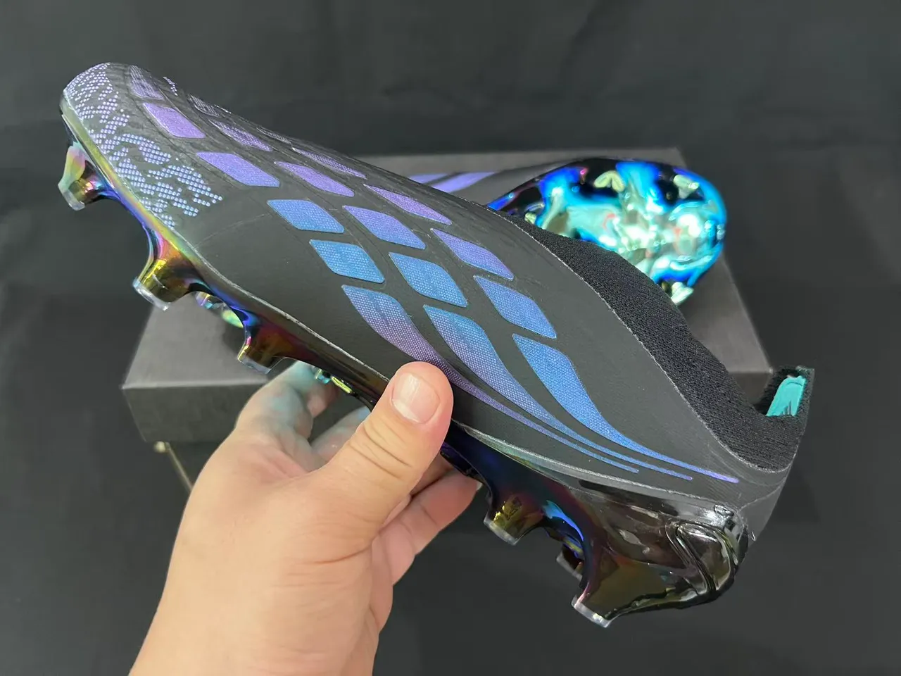 Adidas Predator কৃত্রিম ঘাসের ফুটবল জুতো 4