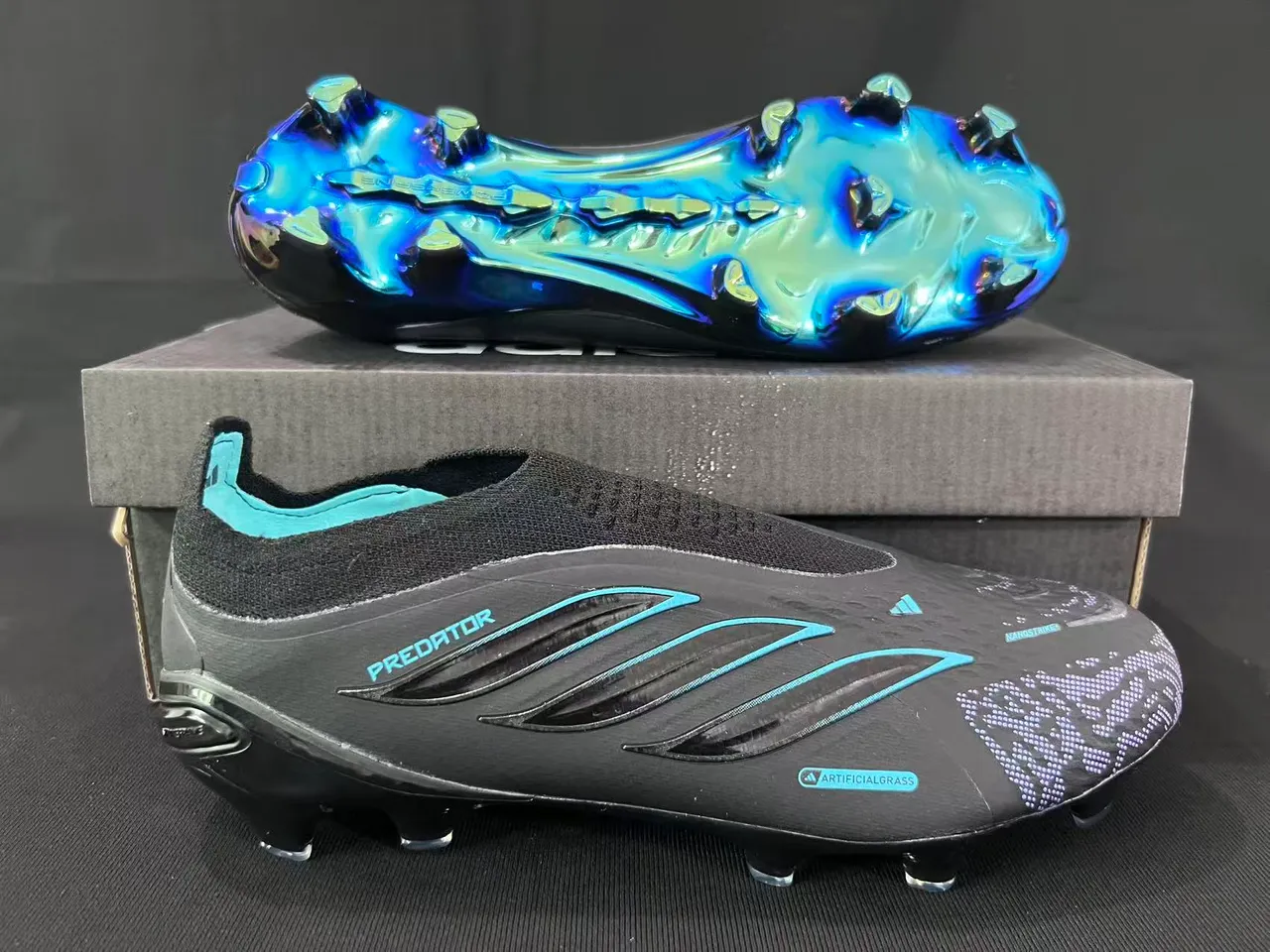 Adidas Predator কৃত্রিম ঘাসের ফুটবল জুতো 7