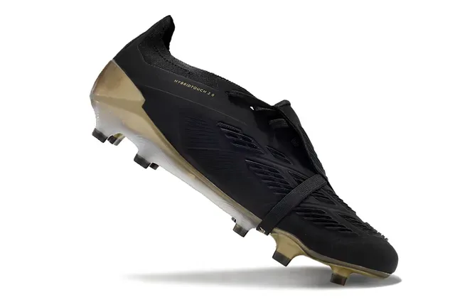 Adidas Predator Black Gold Low-Cut Molded FG Studs Sapatos de Futebol Terra Firme 2
